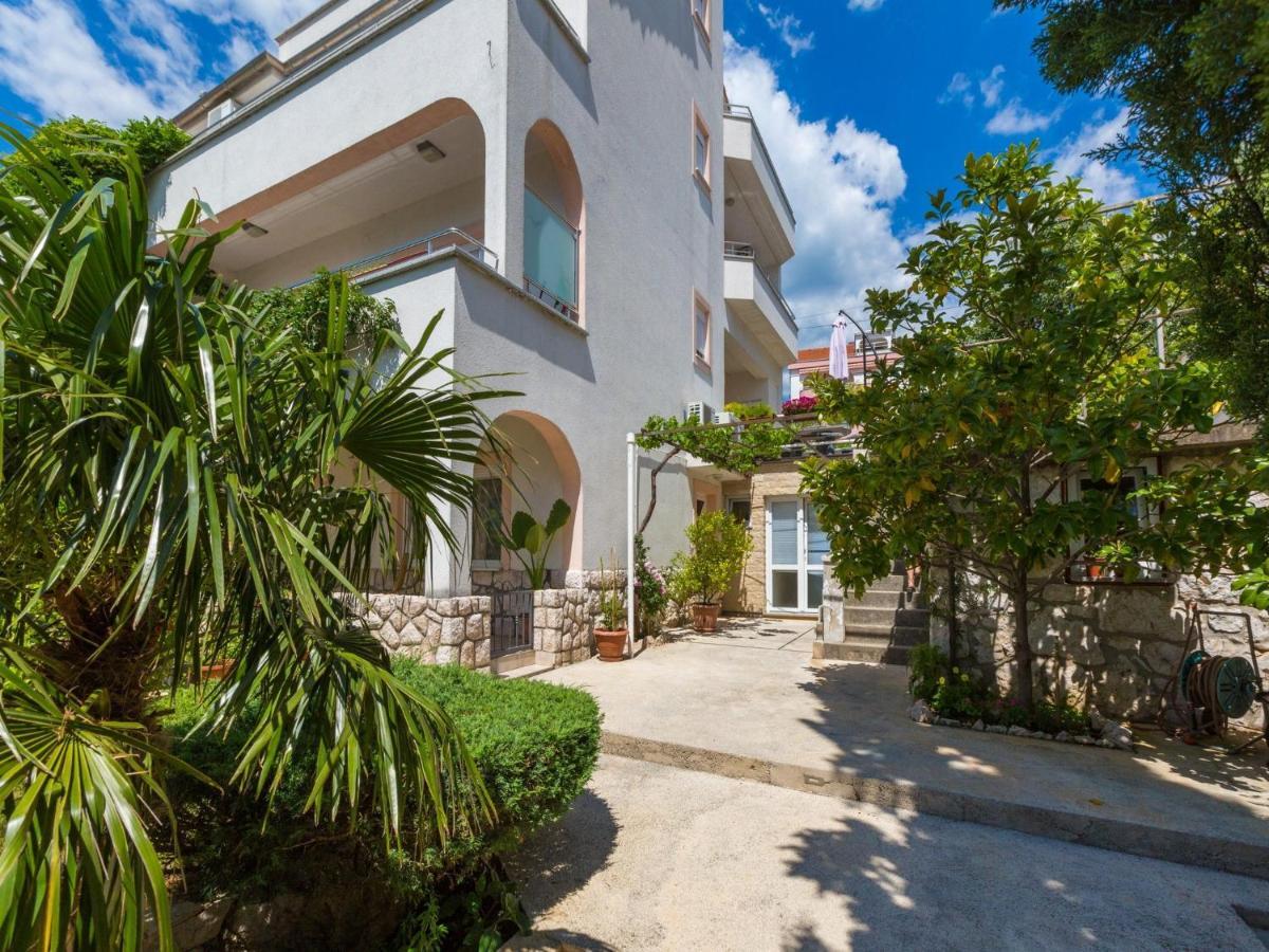 Apartments Vanessa Dramalj Exterior photo